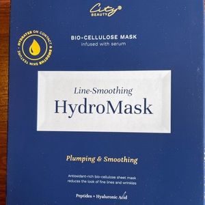 Line smoothing skincare Hydro Masks. 4 unopened packages, 5 masks per package
